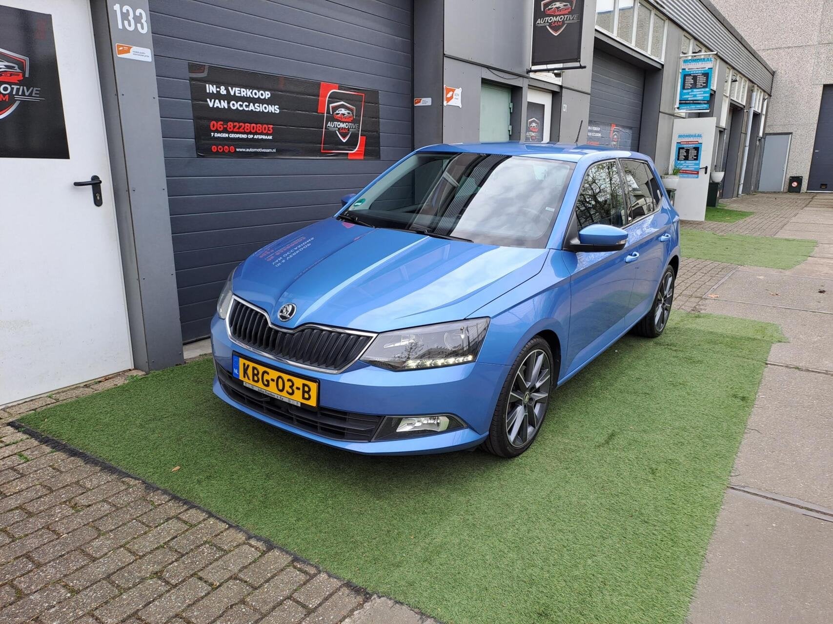 Skoda Fabia 1.2 TSI Edition DSG Keyless Climate Cruise PDC, Gebruikt, 4 cilinders, Bedrijf, Lichtsensor