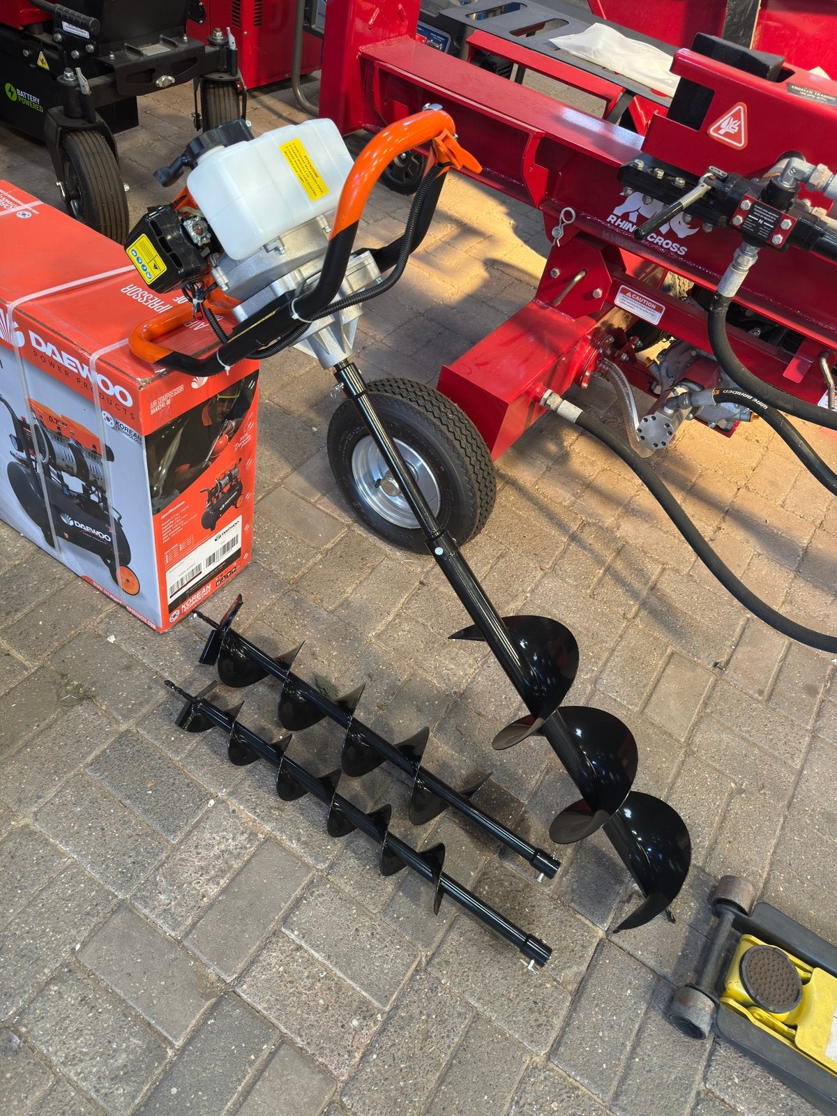 Grondboor benzine incl 3 boren nieuw, Ophalen, Nieuw, Grondboor