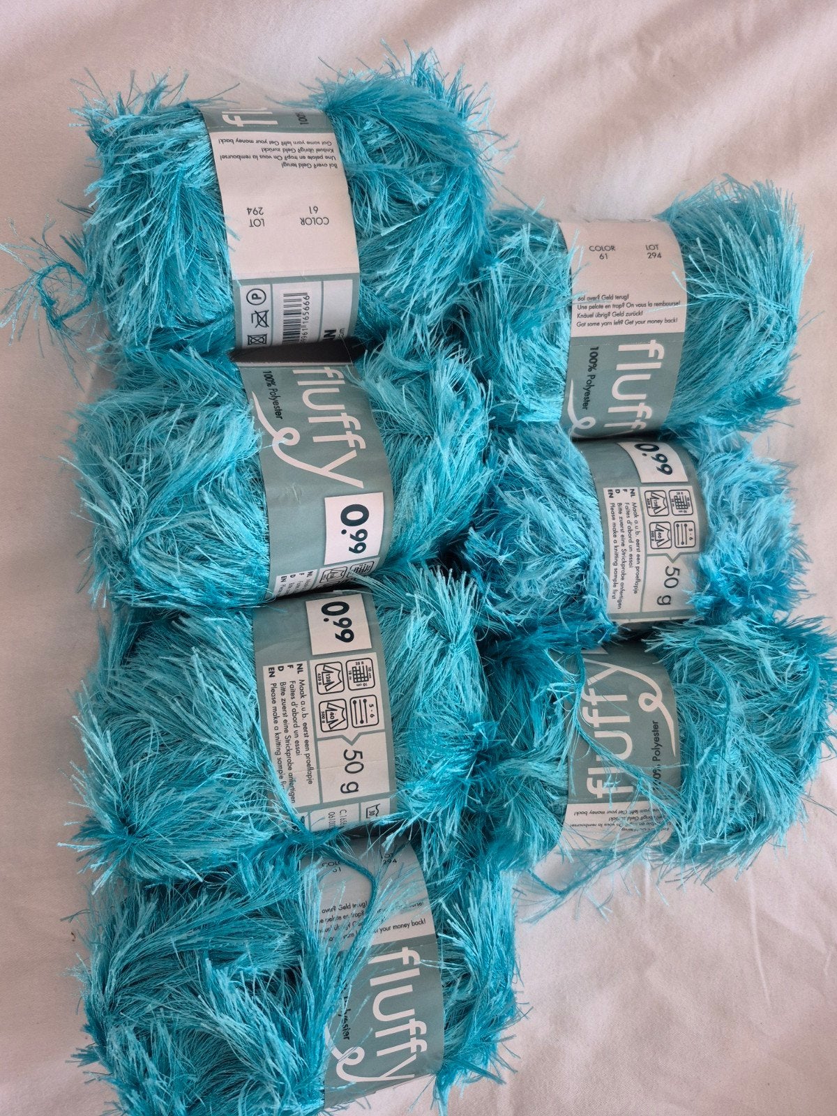 Diverse kleuren fluffigaren bolletjes 50 gram., Ophalen of Verzenden, Nieuw, Breien of Haken, Wol of Garen