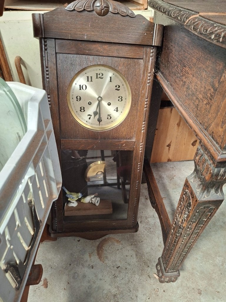 Antieke klok, Ophalen