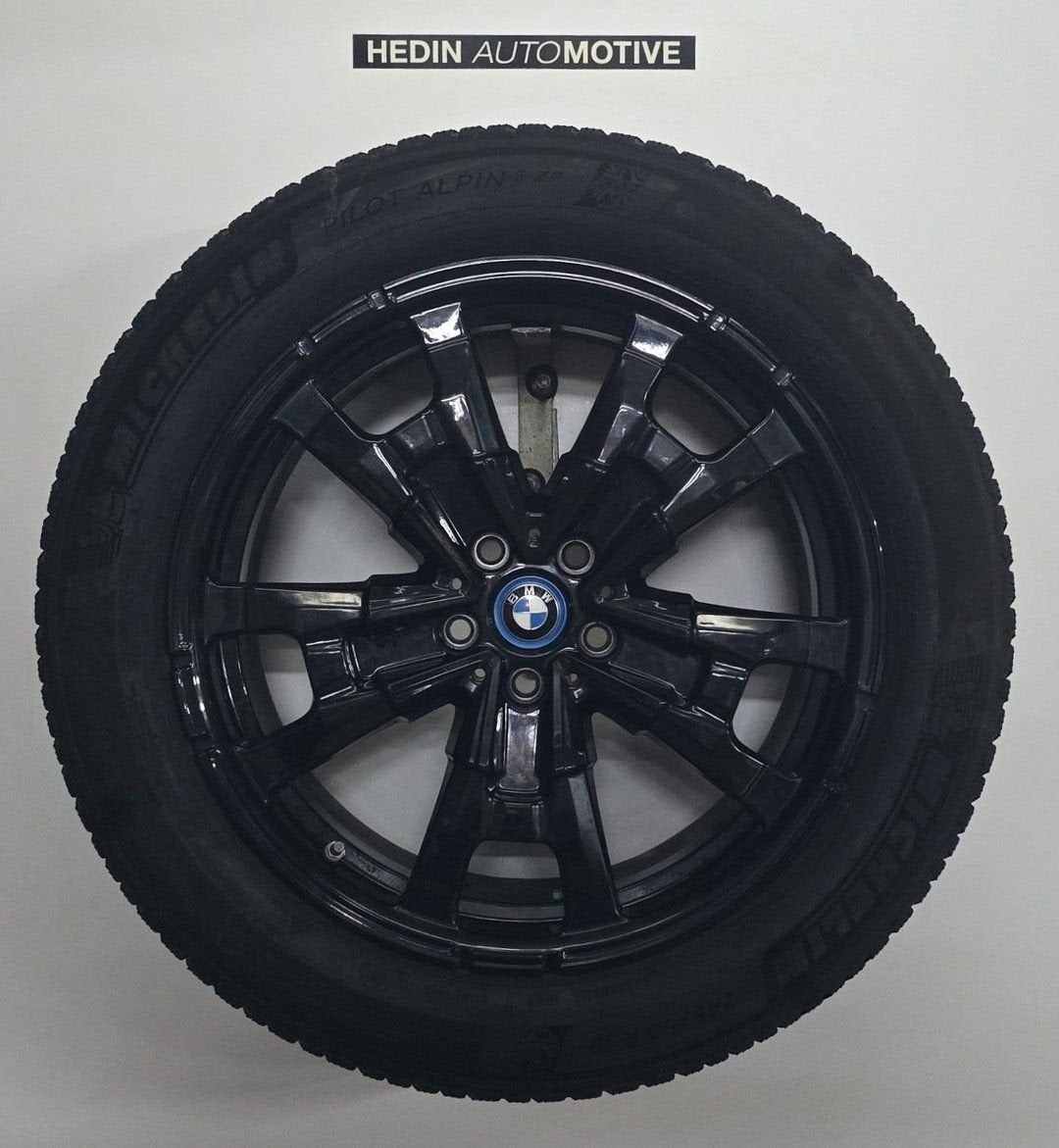 BMW iX3  (G08)  Styling 842  19" RFT+RDCi Winter, Gebruikt, -, -, Banden en Velgen