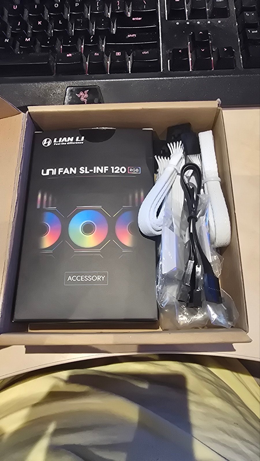 Ongebruikte Lian Li Uni Fan SL-INF L-Connect Controller Kit, Ophalen of Verzenden, Nieuw