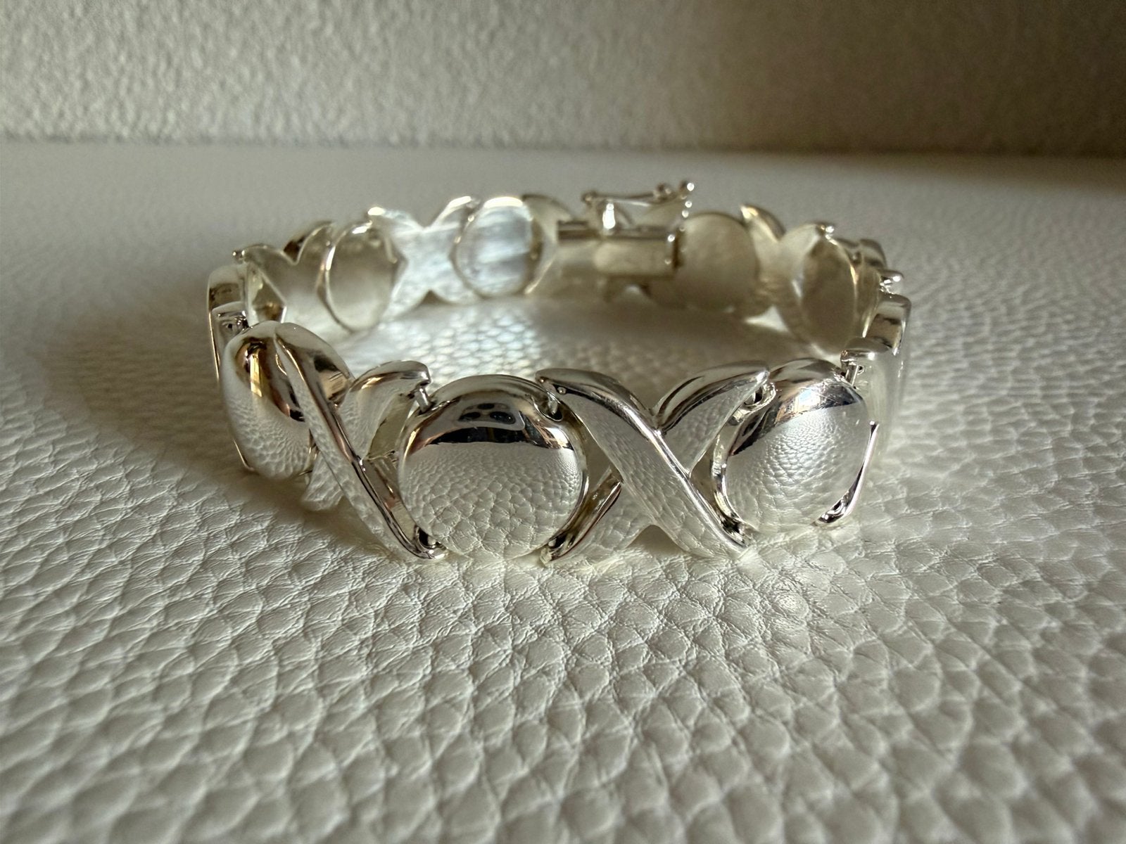 M239/Zilveren Vintage ITALY opvallende Modernist armband, Sieraden, Tassen en Uiterlijk, Gebruikt, Verzenden, X, Zilver