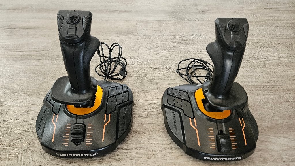2 x Thrustmaster T16000M HOSAS, Computers en Software, Joysticks, Ophalen of Verzenden, Nieuw, Trushmasters