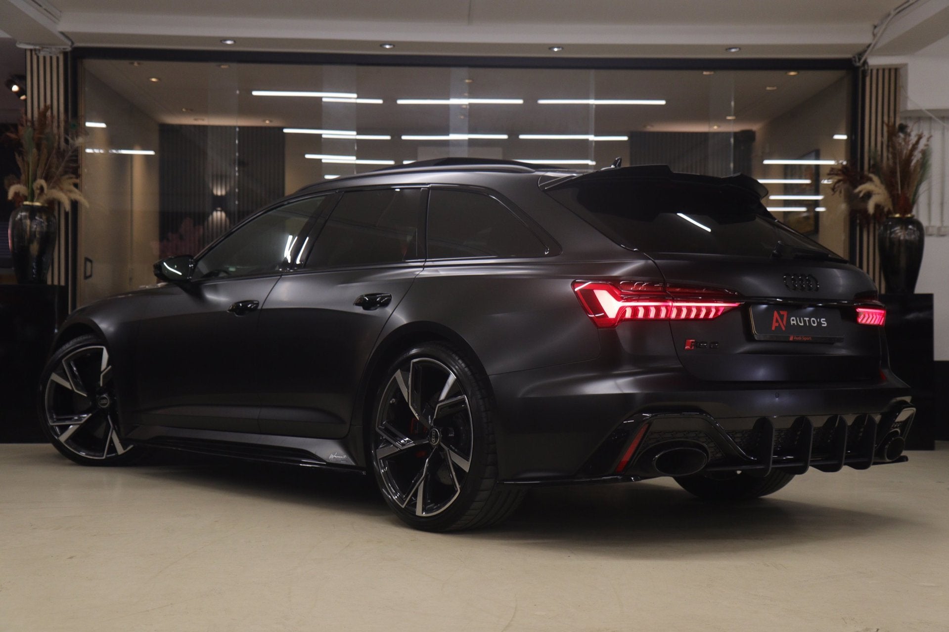 Audi RS6 Avant RS TFSI quattro Dynamic+ /CERAMIC/PANO/360/SO, Auto's, Automaat, Adaptive Cruise Control, Gebruikt, 600 pk