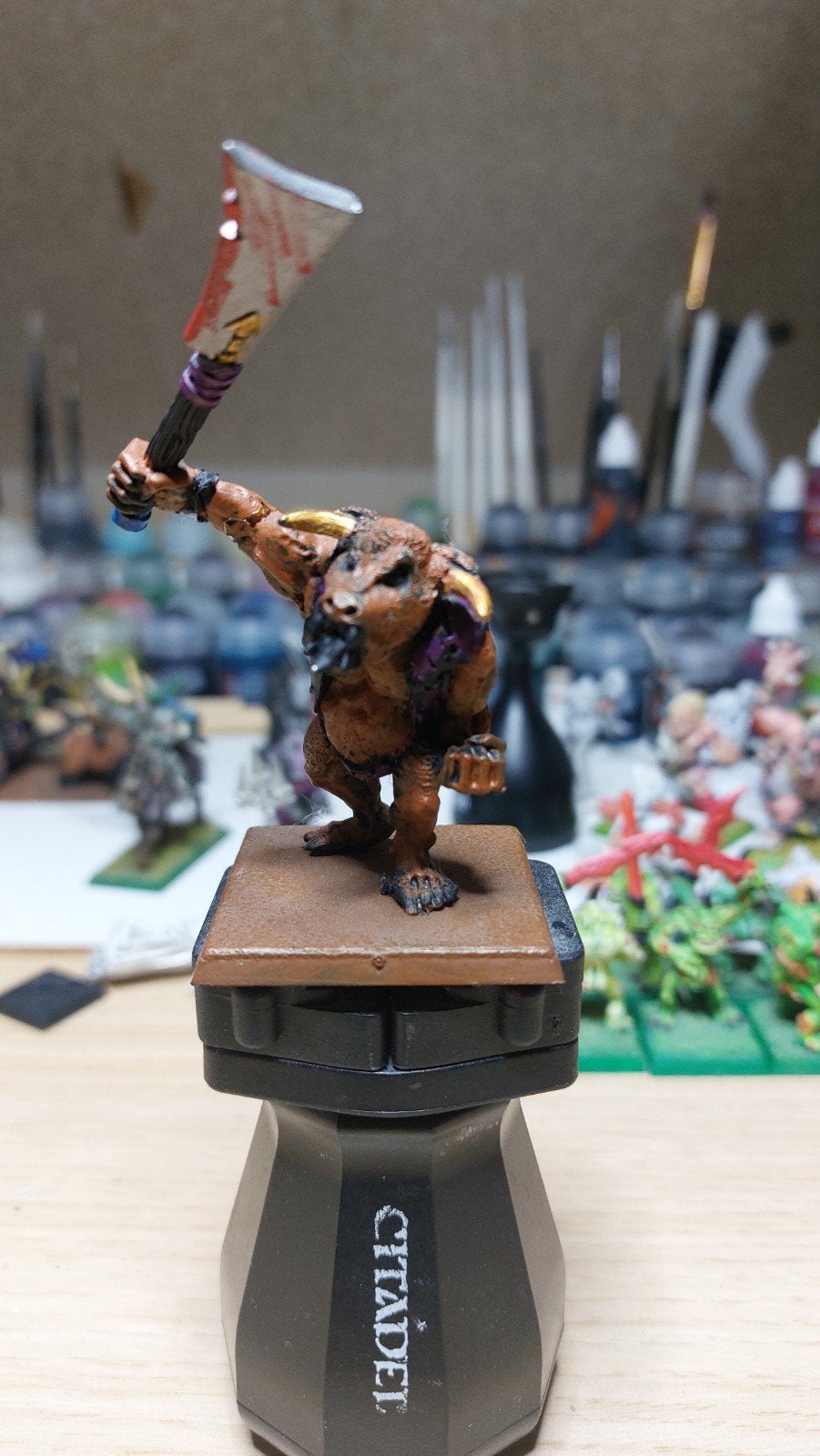 Warhammer Metalen Minotaur - Geschilderd, Ophalen of Verzenden, Zo goed als nieuw
