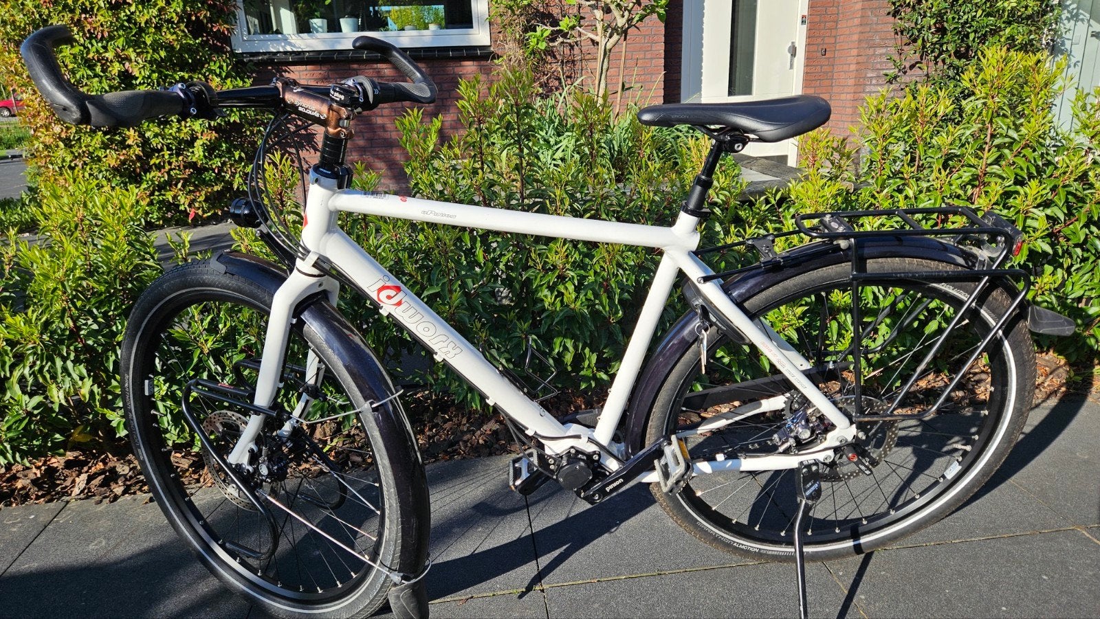 IdWorx Opinion 56 zgan, 28 inch, Zo goed als nieuw, 15 tot 20 versnellingen, Schijfrem