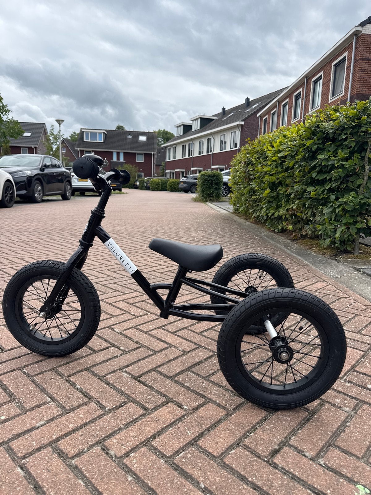 Zo goed als nieuwe zwarte Veloretti loopfiets, Ophalen, Zo goed als nieuw