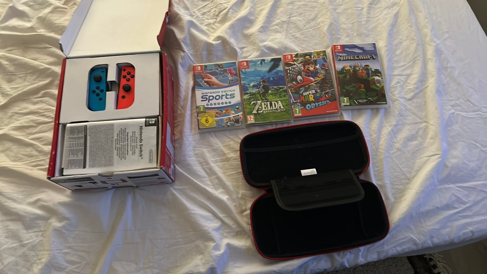 Nintendo switch oled + 3 spellen, Spelcomputers en Games, Overige genres, 1 speler, Ophalen of Verzenden, Zo goed als nieuw