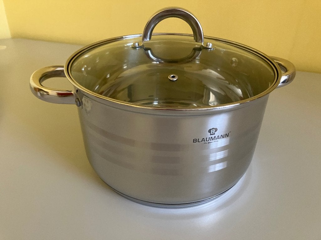 Kookpan van Blaumann 25 cm 6 liter Nieuw, Met deksel, Nieuw, Ophalen of Verzenden, Rvs