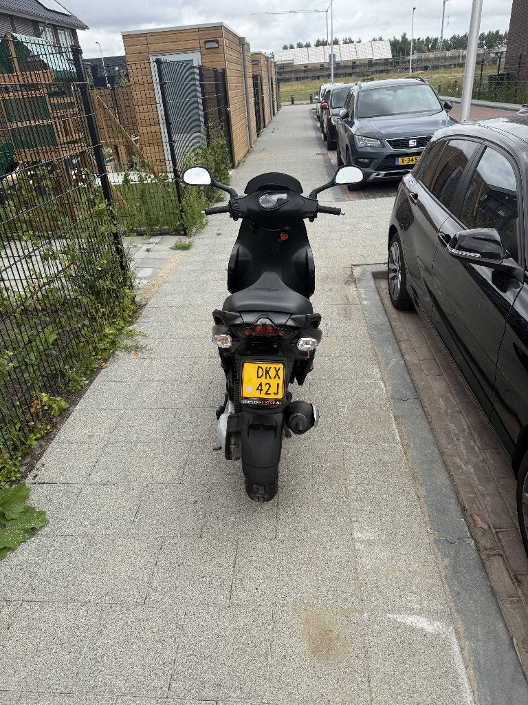 Gilera Runner 50 SP 50CC 2 takt, Fietsen en Brommers, Scooters | Piaggio, Ophalen, Gebruikt, Overige modellen, Maximaal 45 km/u