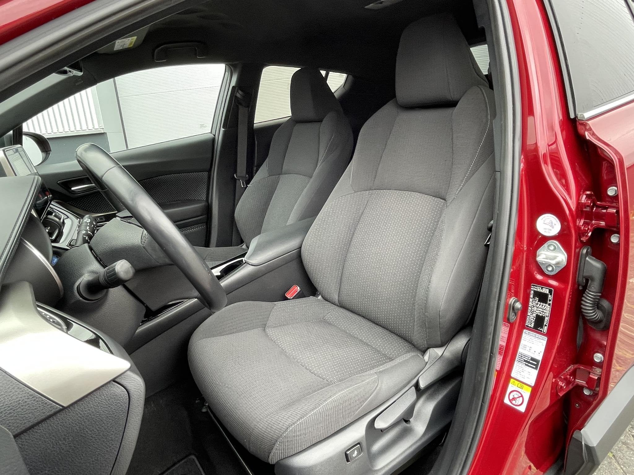 Toyota C-HR 1.8 Hybrid Style | Full map navigatie | Stoelver, Auto's, Stof, Euro 6, 4 cilinders, 122 pk