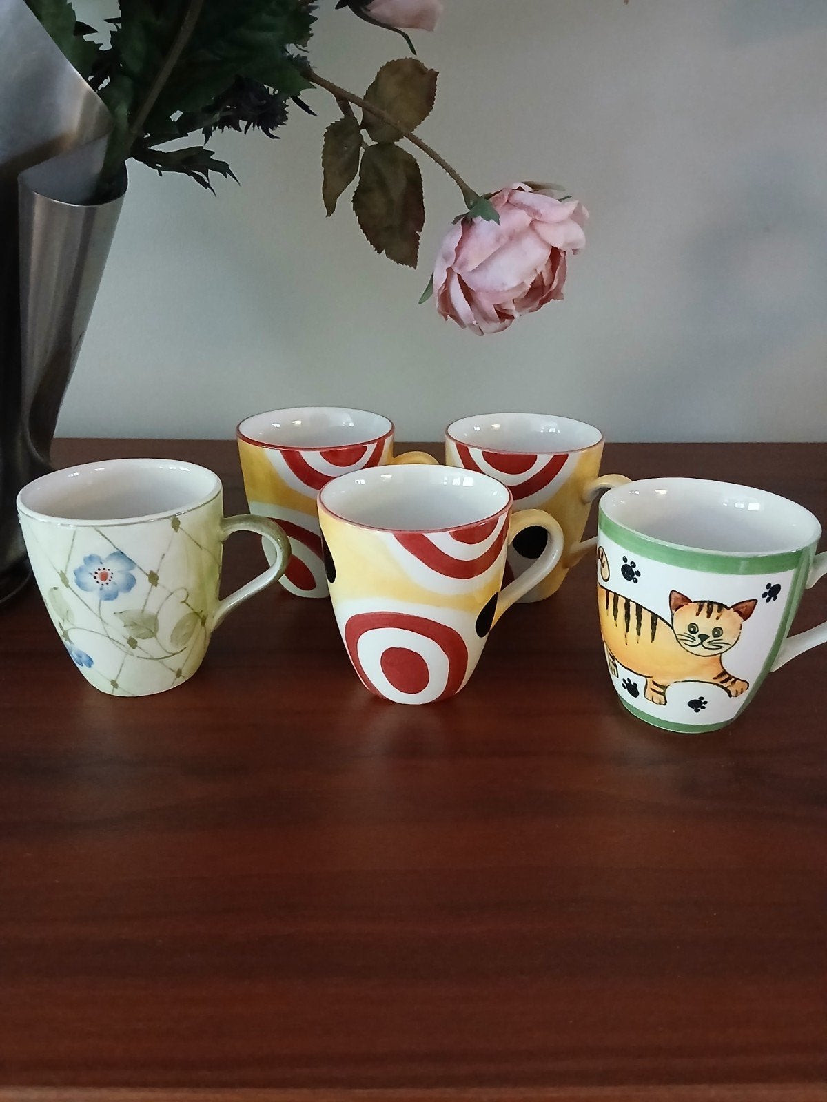 vic's 5 senseo kopjes 1 beker kerst zie foto's, Ophalen, Zo goed als nieuw, Overige stijlen, Kop(pen) en/of Schotel(s)