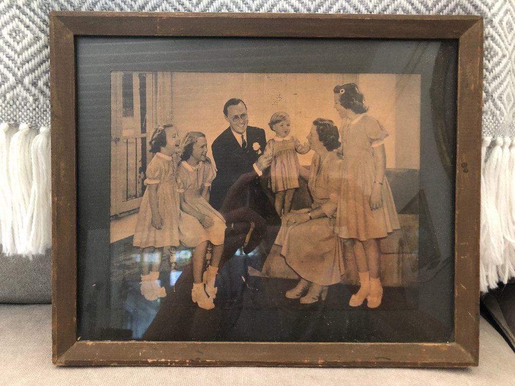 Prent Koningshuis Koningin Juliana, Bernhard en Prinsesjes, Ophalen of Verzenden, Gebruikt, Kaart, Foto of Prent