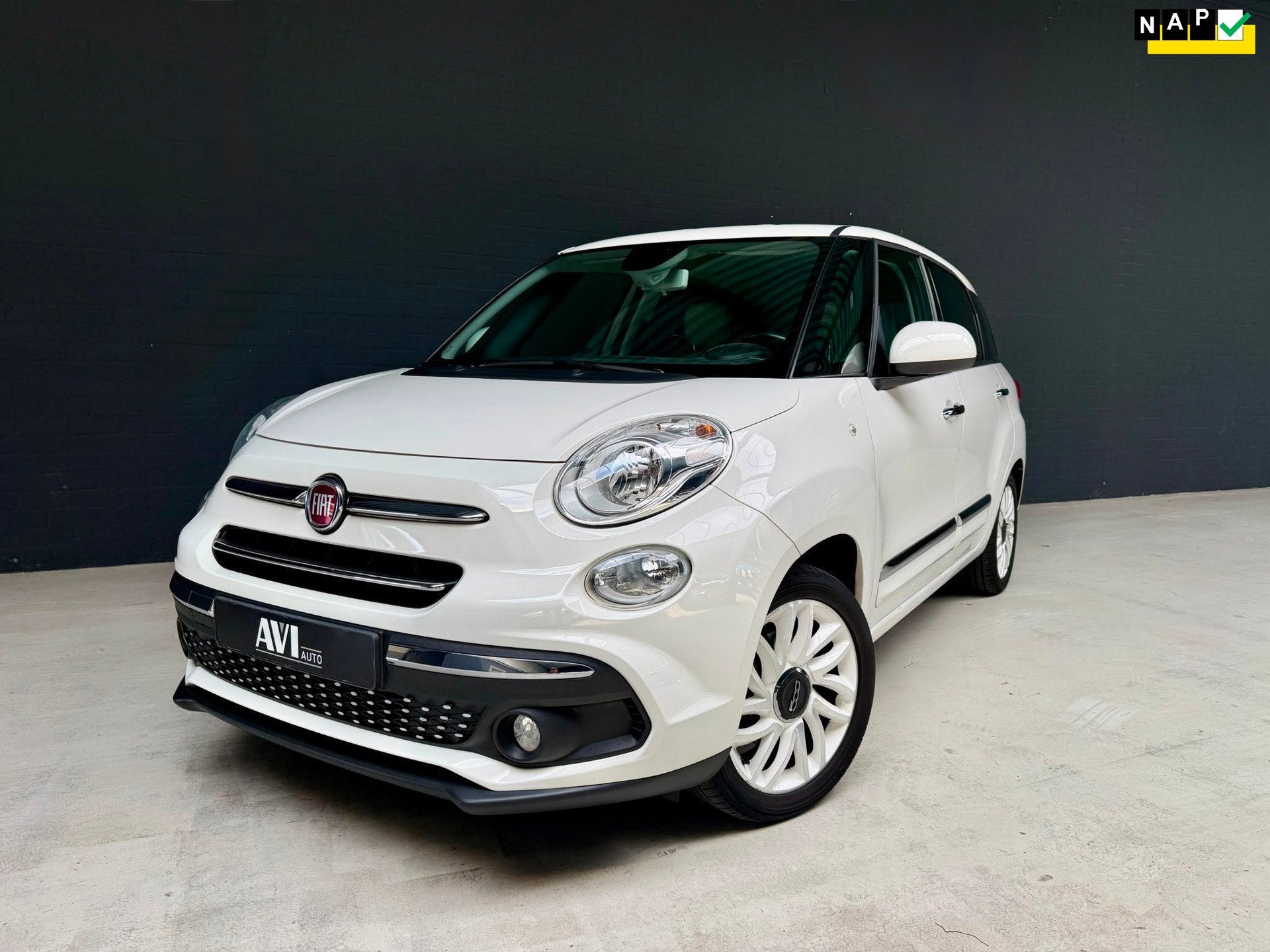 Fiat 500 L Wagon 0.9 TwinAir Lounge 7p. 1e Eigenaar NAP, Auto's, Fiat, Gebruikt, 7 stoelen, Wit, Bedrijf