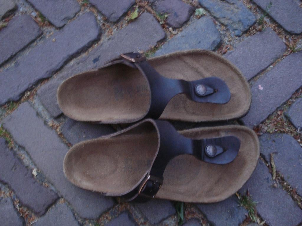 BIRKENSTOCK BRUIN GIZEH 37 NU GRATIS VERZENDING PER POST, Slippers, Bruin, Verzenden, Birkenstock 37