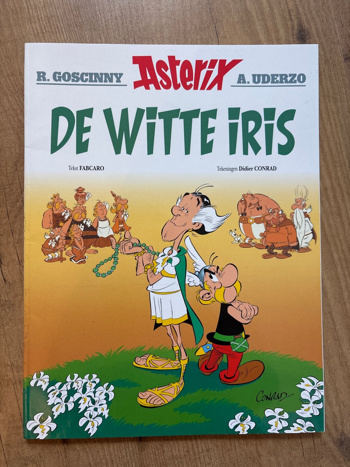 Asterix: De Witte Iris - Nieuw stripboek, Eén stripboek, Ophalen of Verzenden, Nieuw