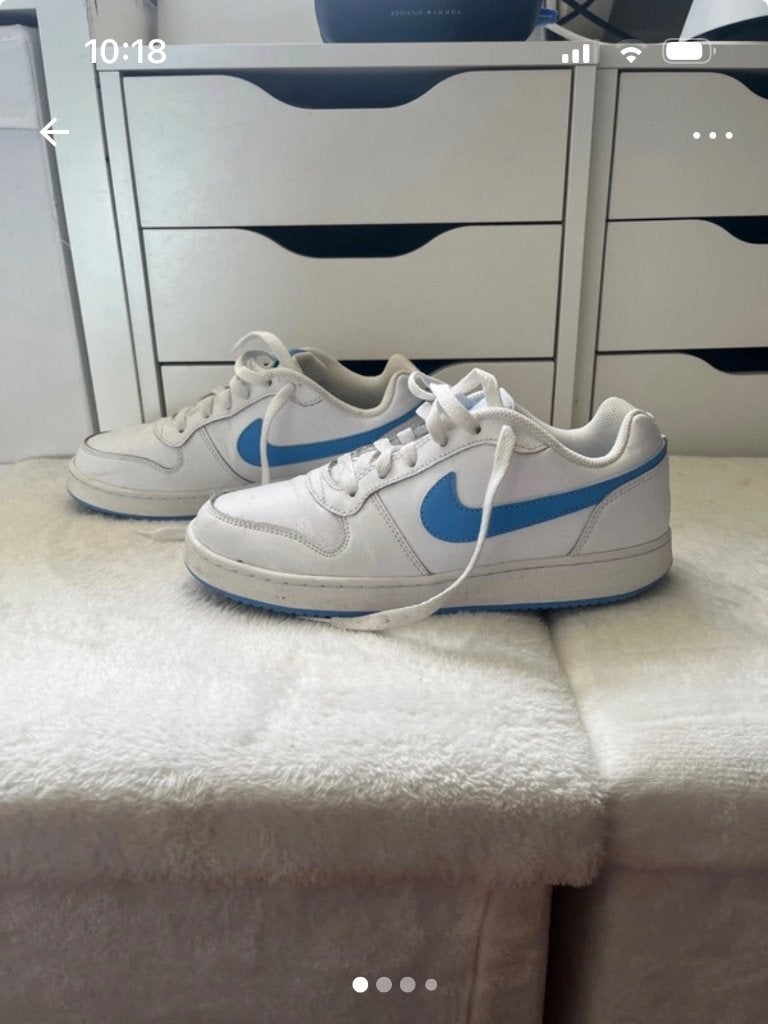 Nike sneakers dames wit blauw 40,5, Wit, Nike, Ophalen of Verzenden, Sneakers of Gympen