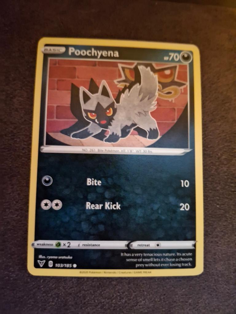 Poochyena Pokémon Kaart - Zeldzaam en in goede staat, Ophalen of Verzenden, Zo goed als nieuw, Losse kaart