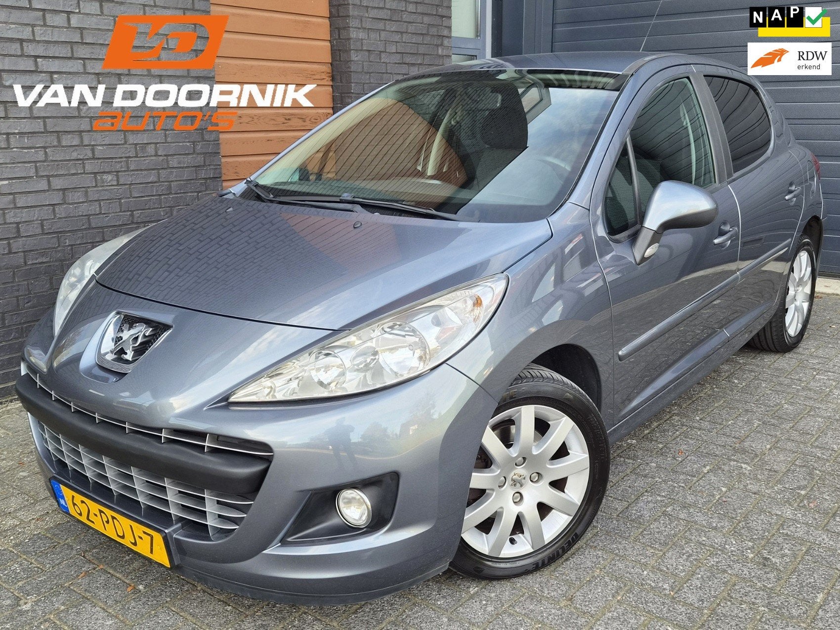 Peugeot 207 1.6 VTi Sportium 120PK 5-Deurs/Airco/Cruise Cont, Voorwielaandrijving, Euro 5, Stof, Gebruikt