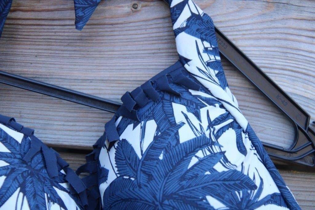 Bikini blauw/ beige Beachlife mt 44 D Cup Vaste prijs, Beachlife, Blauw, Ophalen of Verzenden, Zo goed als nieuw