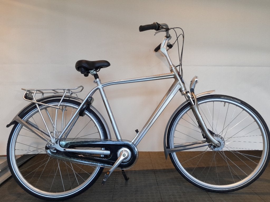 28 inch Batavus Monaco met 8 versnellingen en vering., Ophalen, Versnellingen, Batavus, Zo goed als nieuw