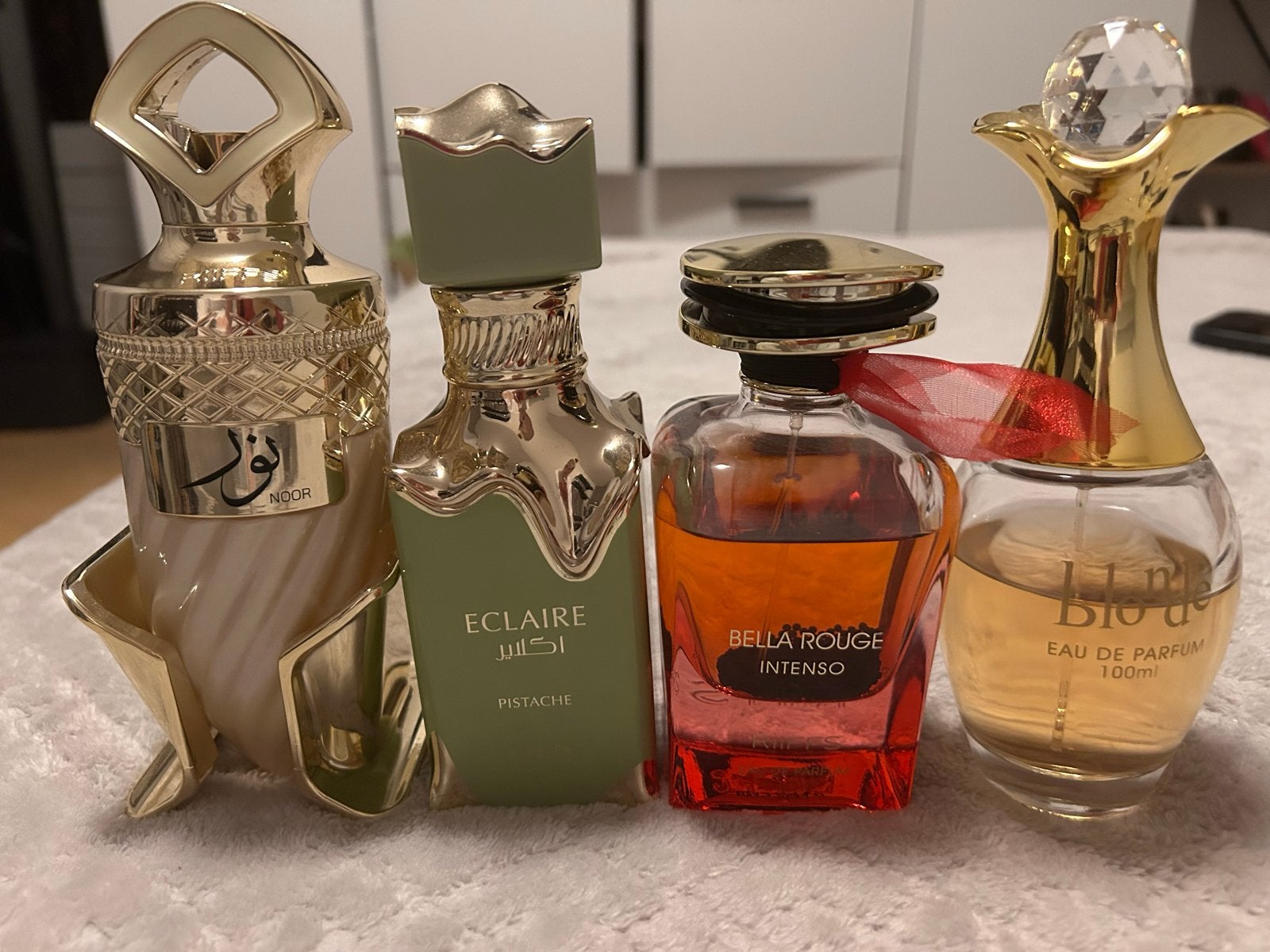 4 diverse parfumtesters - Nieuwstaat, Ophalen of Verzenden, Nieuw