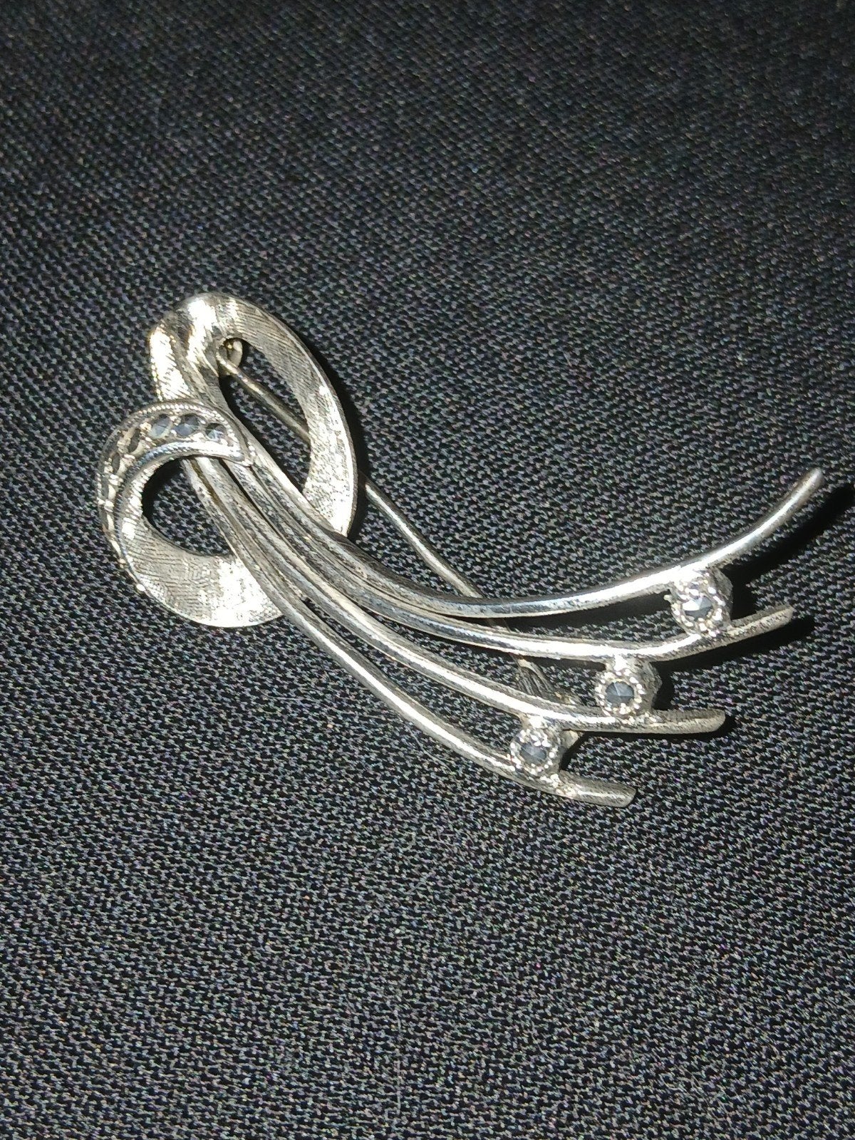 Zilveren broche met markasiet, Met kristal, 4 tot 7 cm, Gebruikt, Ophalen of Verzenden