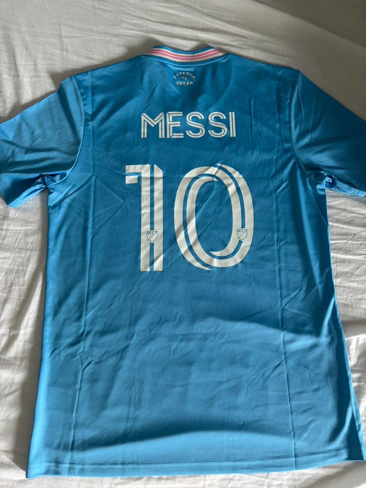 Gloednieuw authentiek Messi Inter Miami shirt, Maat M, Ophalen of Verzenden, Nieuw, Shirt