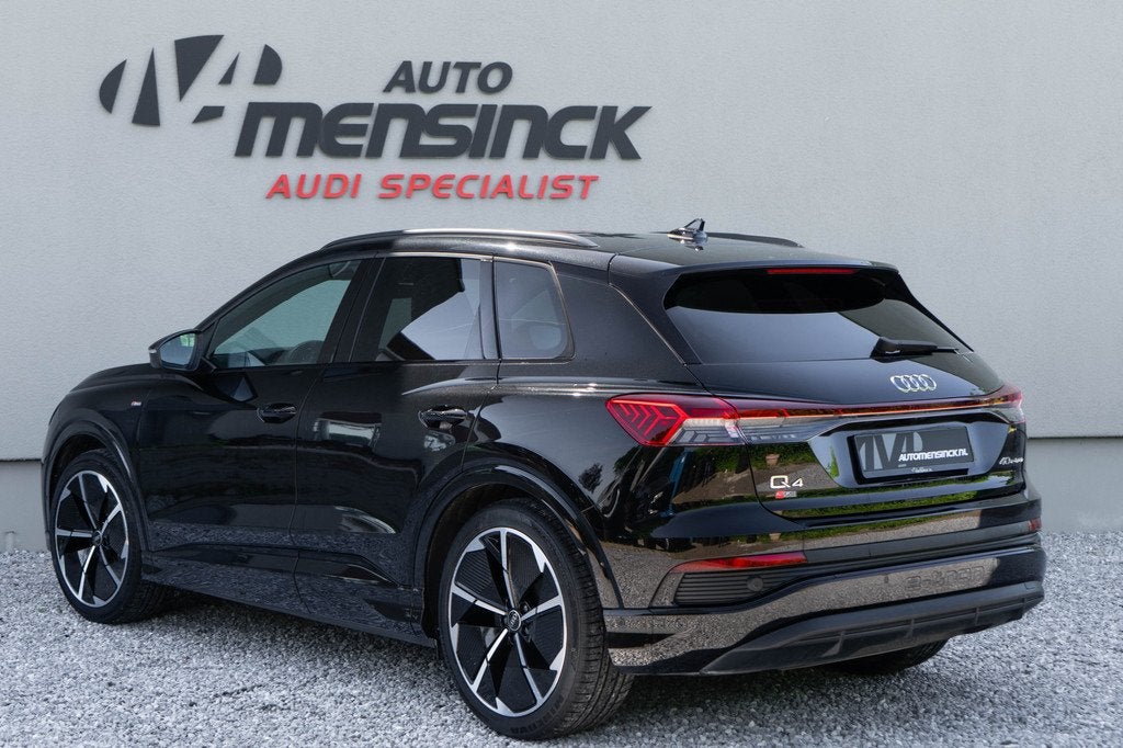 Audi Q4 e-tron 40 / 2x S-line/ Adaptive Cruise Control/ Head, Achterwielaandrijving, Gebruikt, Zwart, Zwart