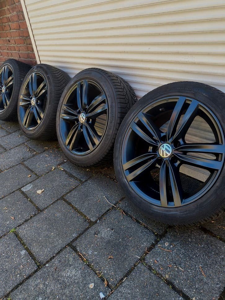 Vw velgen 17 inch banden Golf 7 r line velgen caddy gti eos, Ophalen, Gebruikt, Banden en Velgen, 17 inch