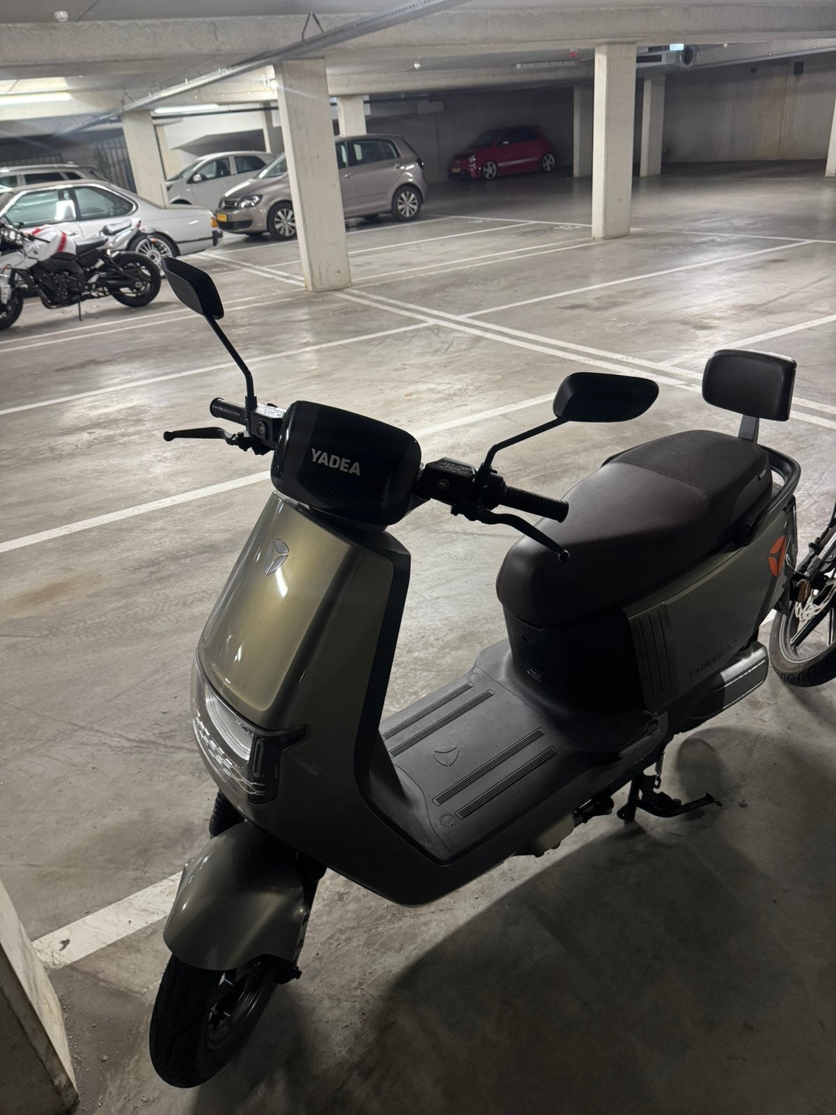 2026 Yadea E10 - Zo goed als nieuw, slechts 800km!, Ophalen, Zo goed als nieuw, Elektrisch, Overige merken