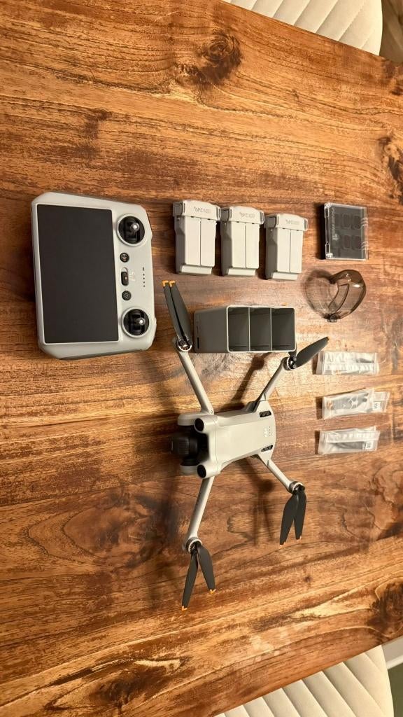 DJI mini 3 PRO Fly more combo met smart controler, Ophalen, Cameradrone, 5 tot 10 kilometer, 15 tot 30 minuten