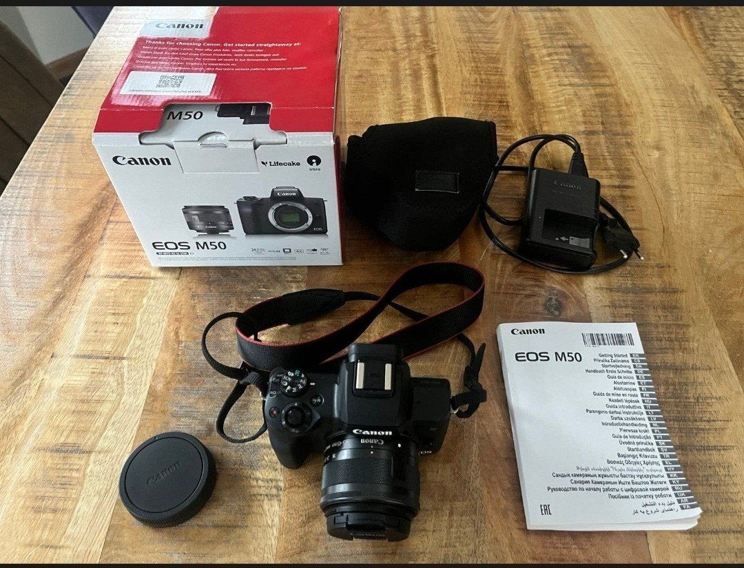 Canon EOS M50 + 15-45mm Lens + Original Box & Accessories, Ophalen of Verzenden, Zo goed als nieuw, Canon, Geen optische zoom