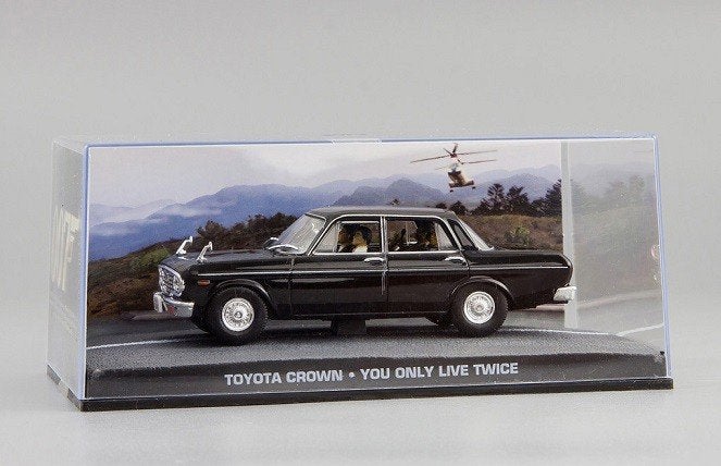 Toyota Crown sedan -You only live twice, Hobby en Vrije tijd, Modelauto's | 1:43, Ophalen, Auto, Overige merken