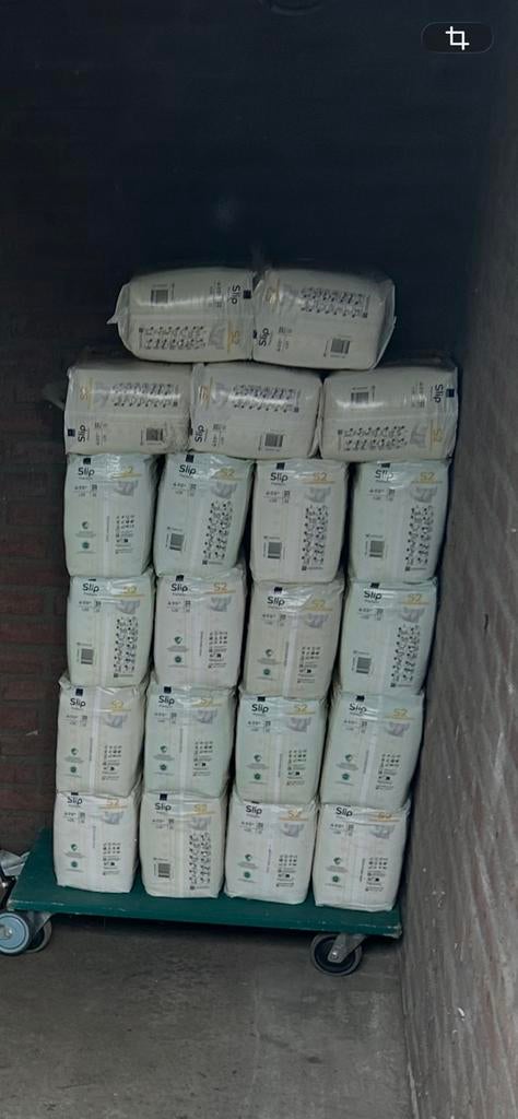 22 pakken luiers, Ophalen, Nieuw