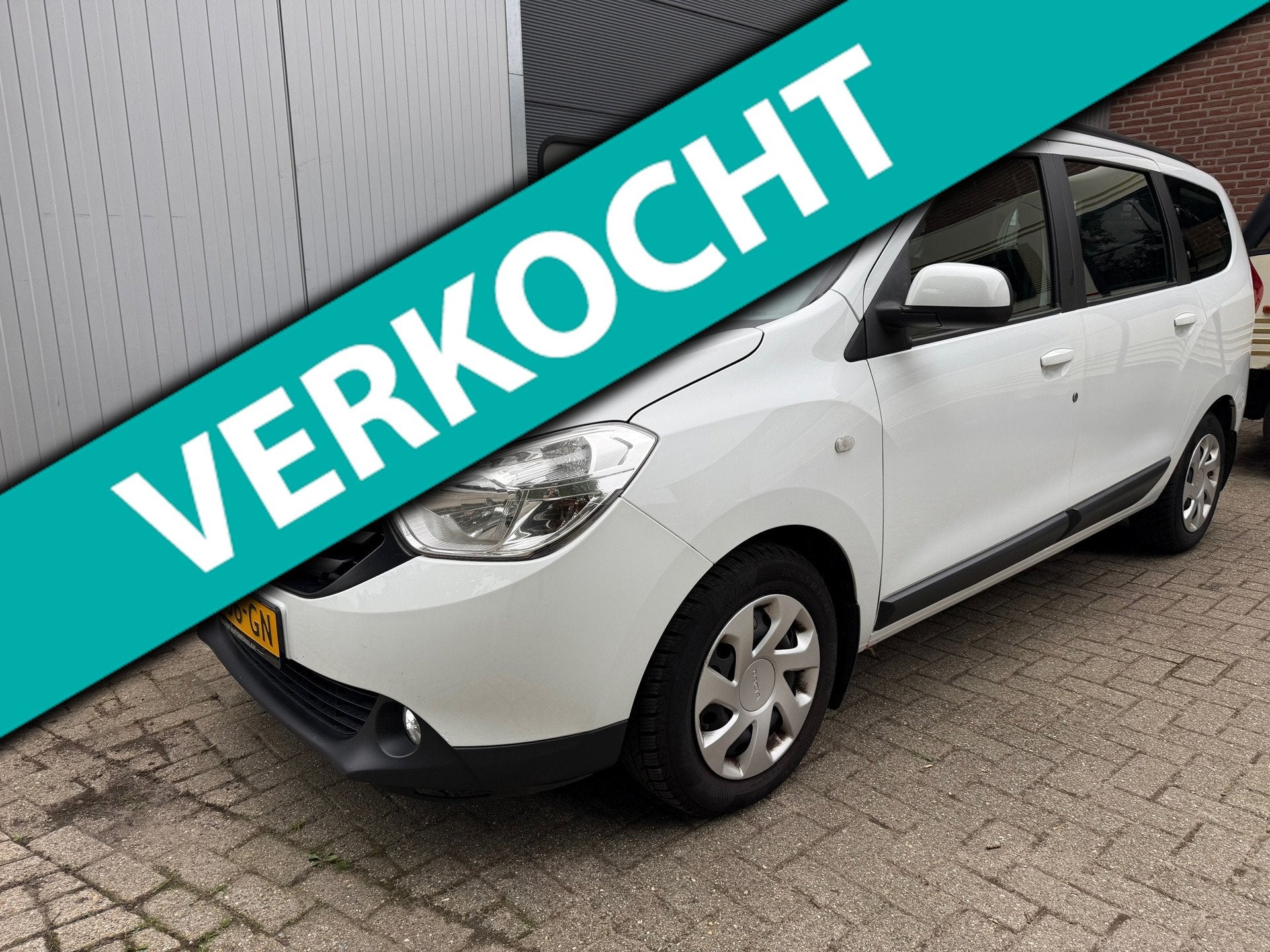 Dacia Lodgy 1.2 TCe Lauréate 7p., Auto's, Voorwielaandrijving, Stof, Gebruikt, 4 cilinders