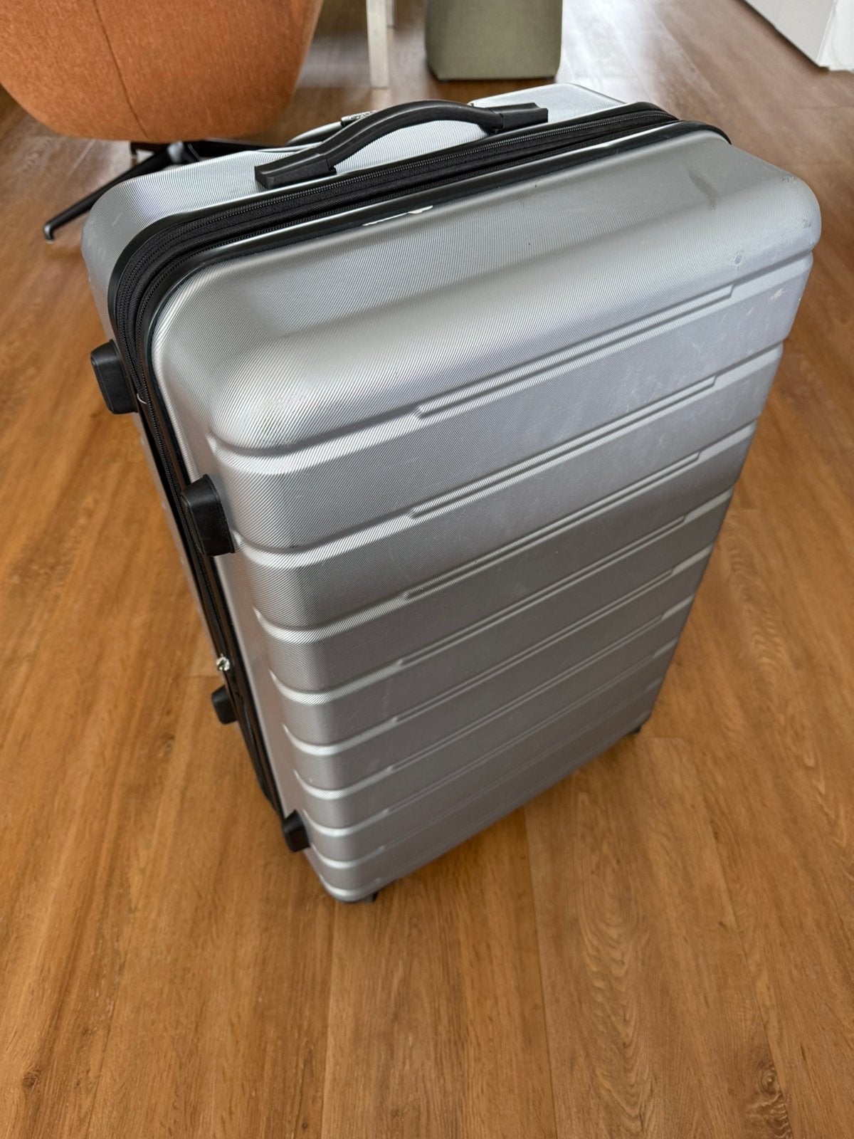 Grote koffer trolley 76x50x30 cm - 4 stuks te koop, Hard kunststof, 45 tot 55 cm, Zo goed als nieuw, 70 cm of meer