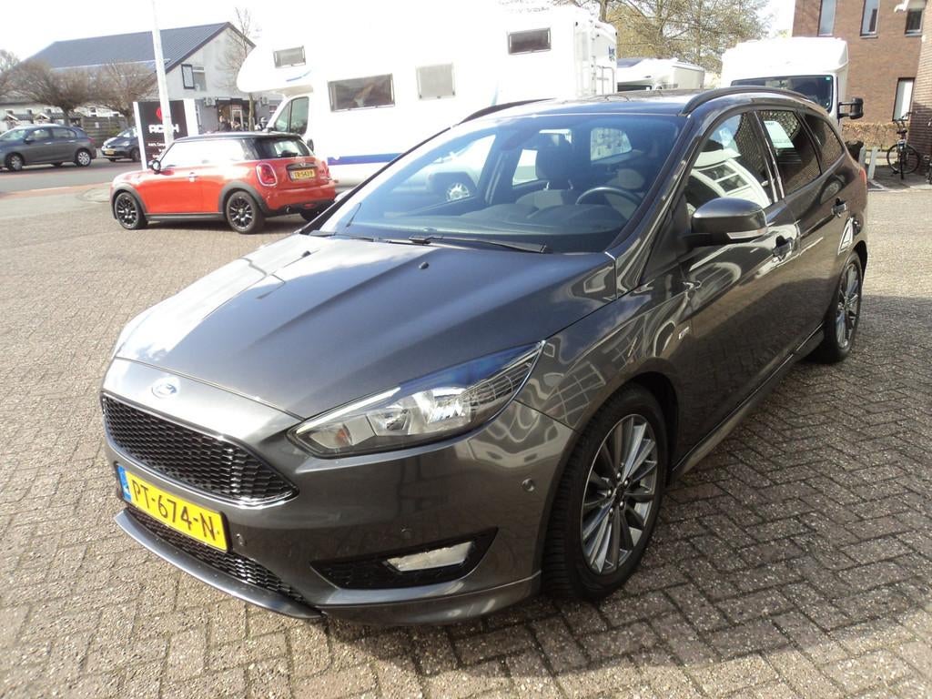 Ford Focus Wagon 1.0 ST-Line Navi Cruise Pdc, Gebruikt, Bluetooth, Origineel Nederlands, Handgeschakeld