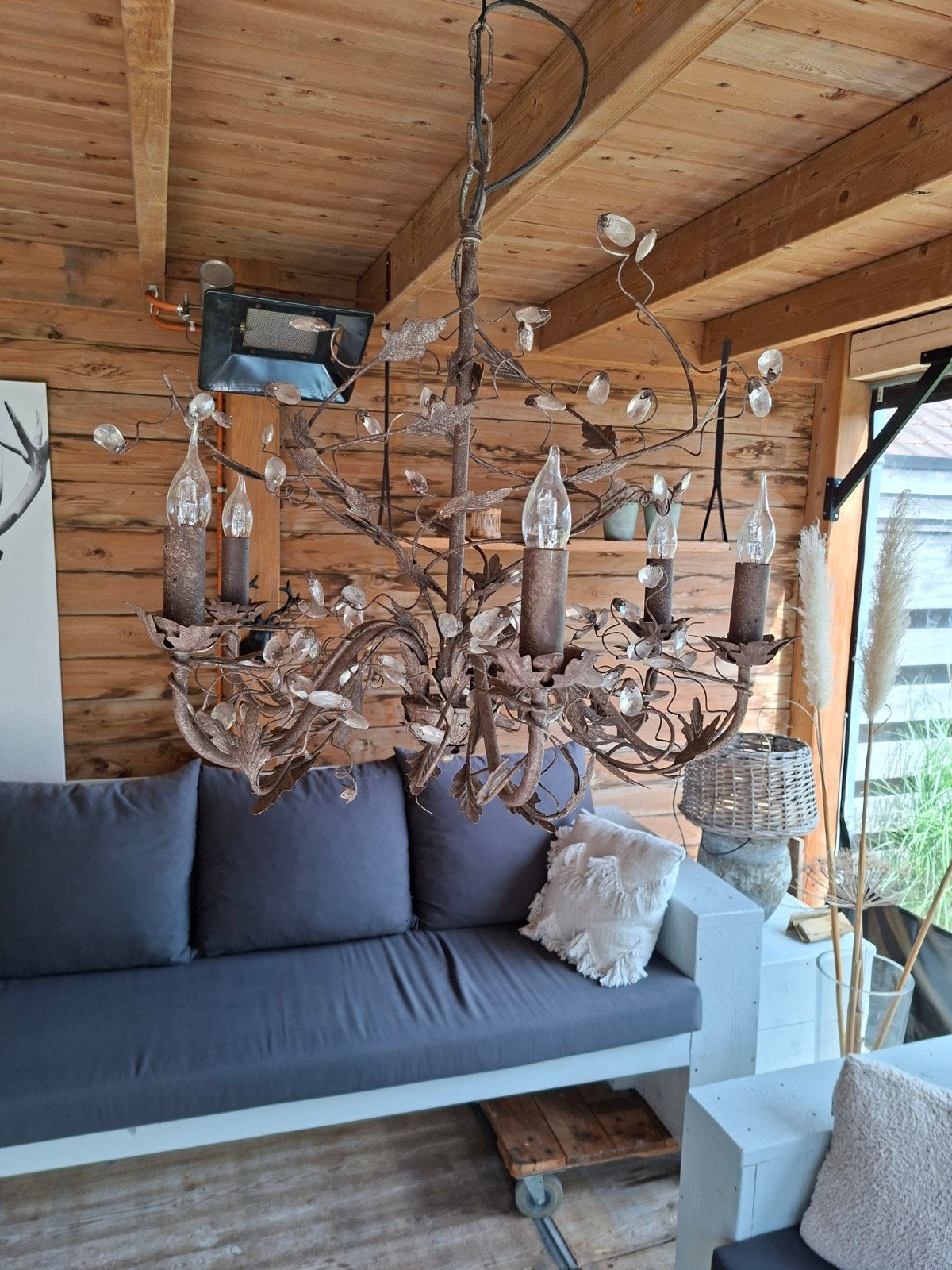 gratis Unieke rustieke hanglamp / kroonluchter met bladeren, Ophalen, Gebruikt, E14 (klein), Glas