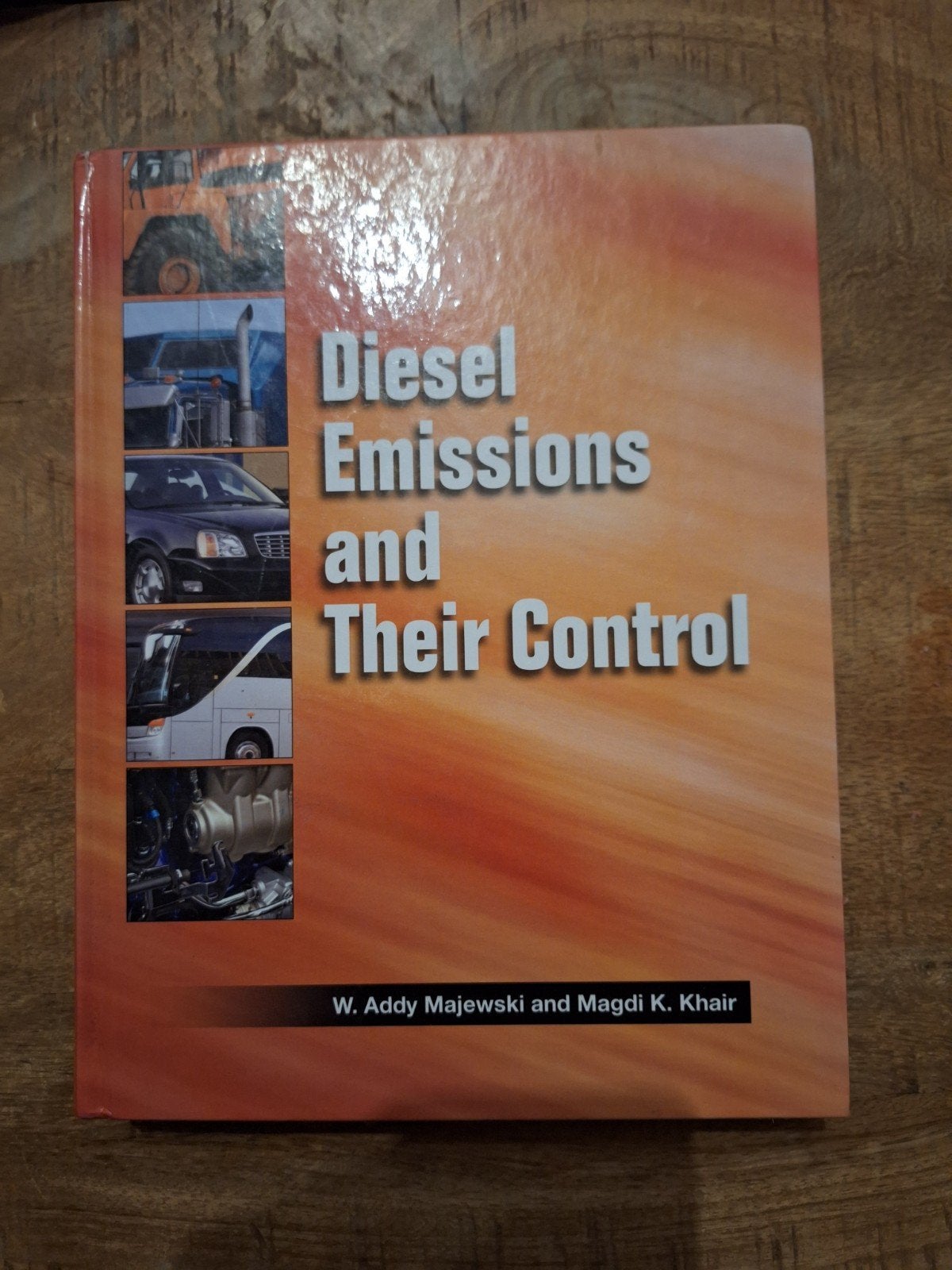 Diesel Emissions and Their Control - Technisch Boek, Ophalen of Verzenden, Gelezen, Autotechniek, W. Addy Majewski and Magdi K. Khair