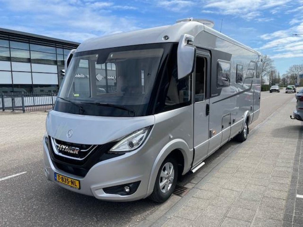 Hymer B-ML I 780 - 2021 - FULL OPTIONS, Caravans en Kamperen, Ringverwarming, Luifel, Koelkast, 7 tot 8 meter