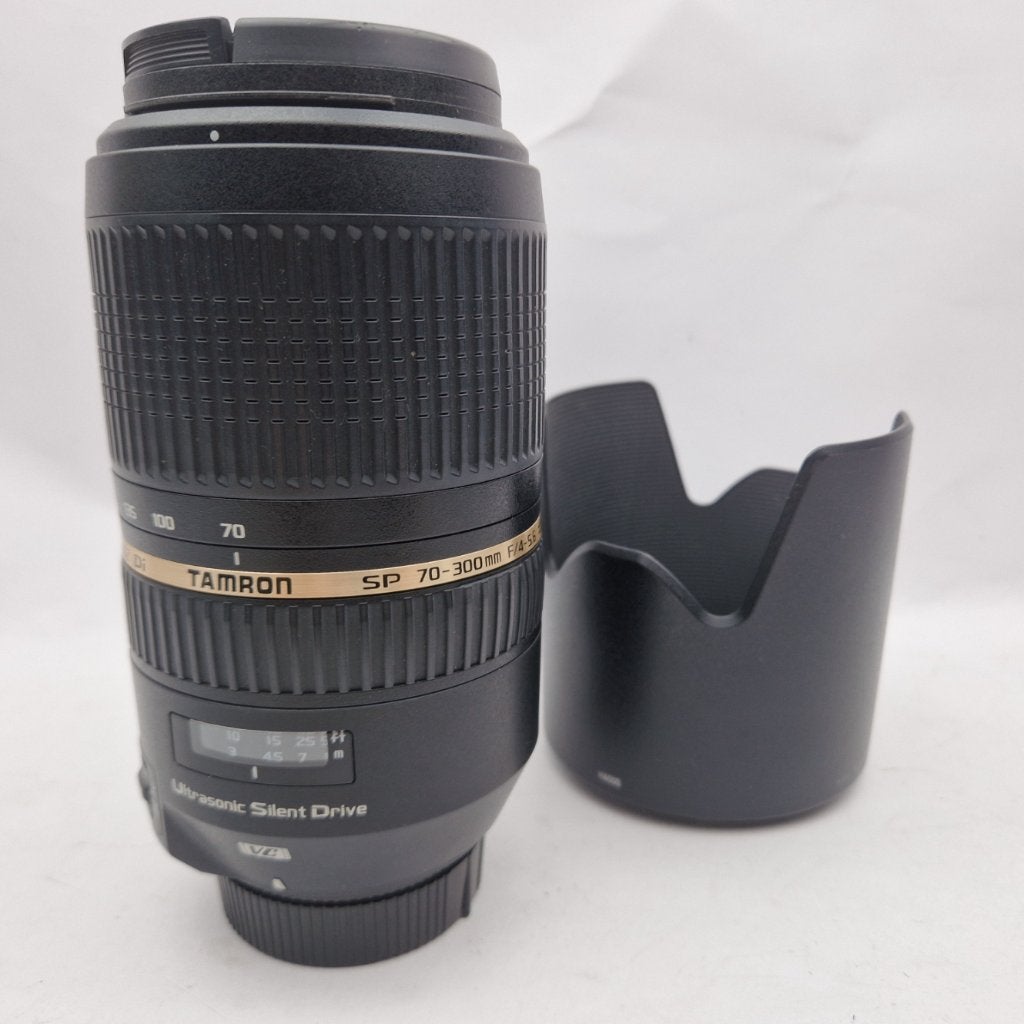 Tamron 70-300mm voor Nikon F/4.5.6 | Nu voor € 249,99, Audio, Tv en Foto, Fotografie | Lenzen en Objectieven, Ophalen of Verzenden