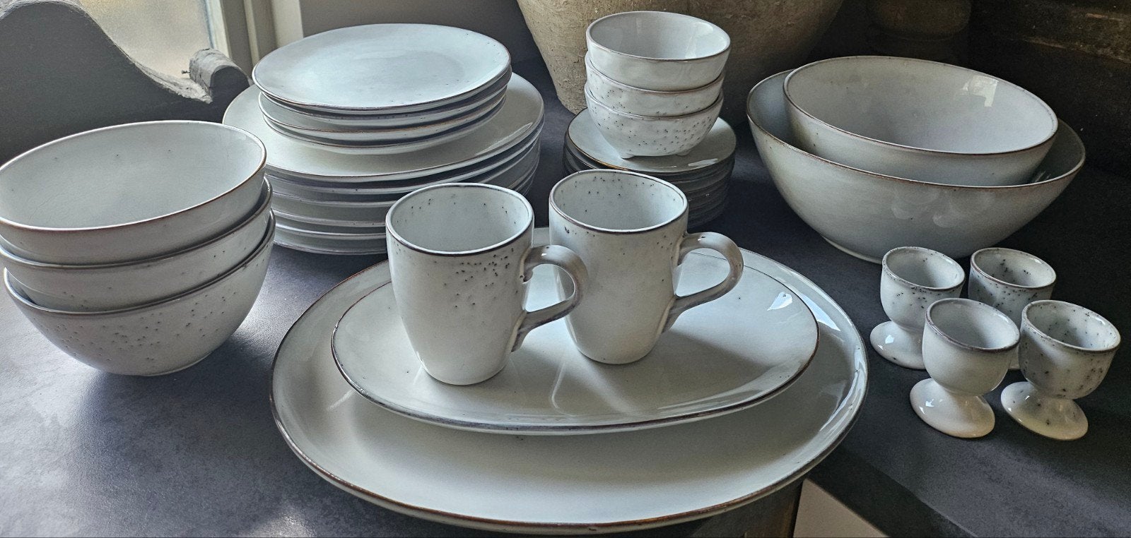 Servies Broste Copenhagen Nordic Sand, Ophalen, Zo goed als nieuw, Overige stijlen, Compleet servies