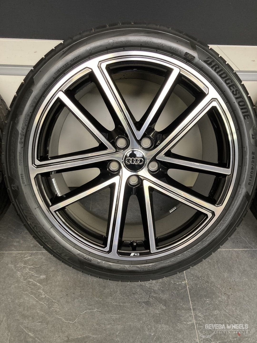 19” originele Audi A5 / S5 B10 RS velgen + banden 5x112  8B3, Auto-onderdelen, Banden en Velgen, 19 inch, -, -, Banden en Velgen