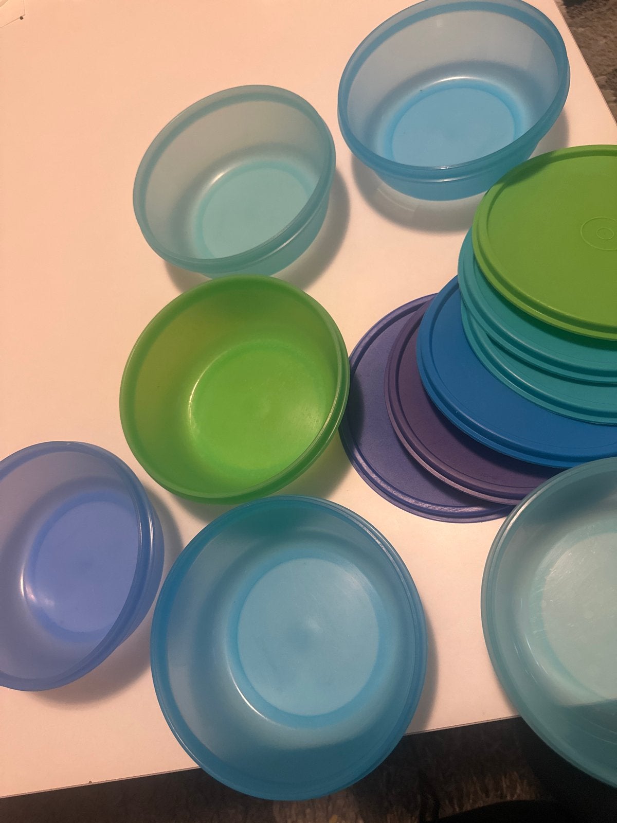 Tupperware Ruimtekommen 600ml - Diverse Kleuren, Huis en Inrichting, Keuken | Tupperware, Gebruikt, Overige kleuren, Luchtdicht