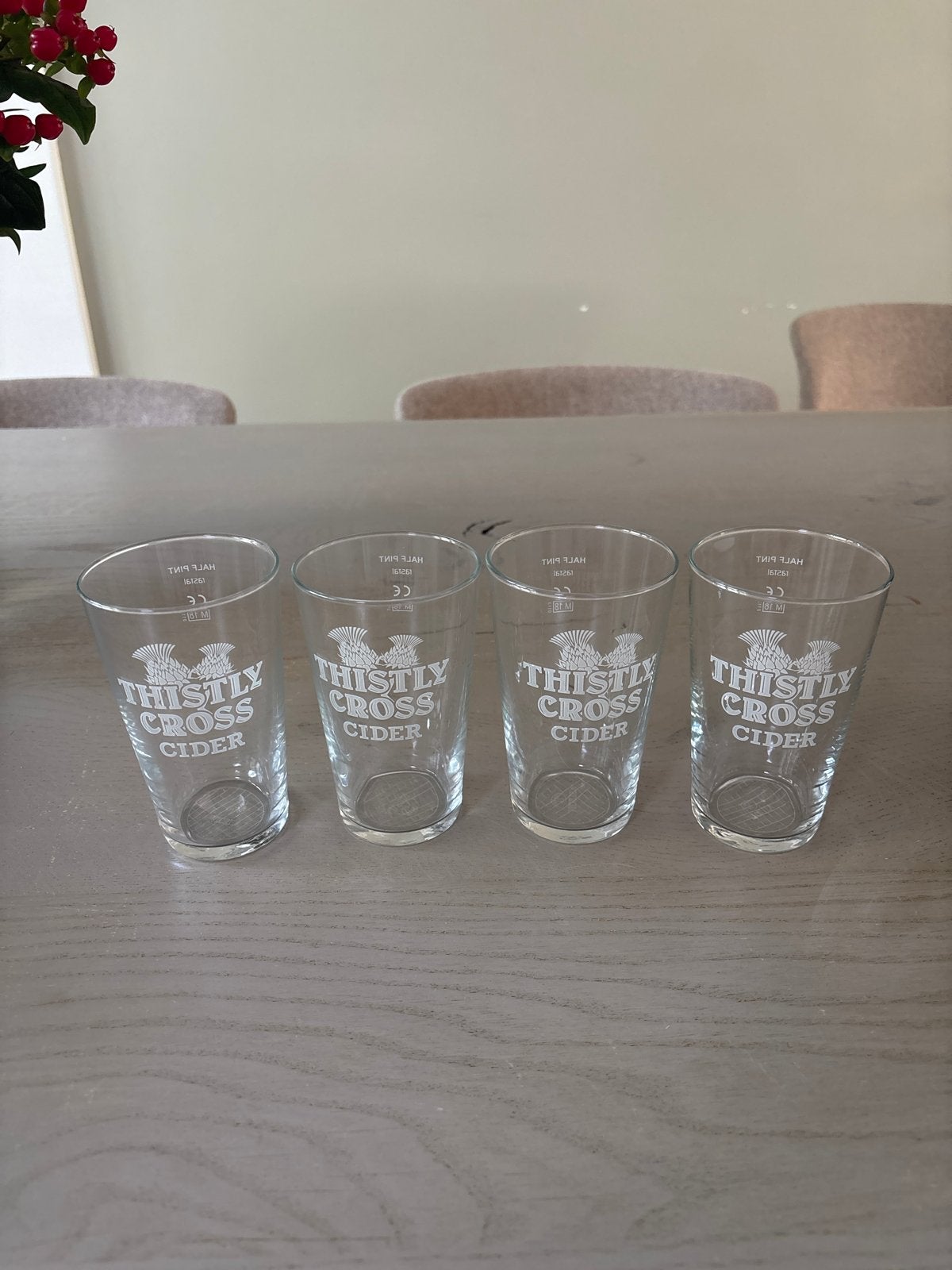 Set van 4 Thistly Cross Cider glazen, Glas of Glazen, Overige merken, Ophalen of Verzenden, Modern