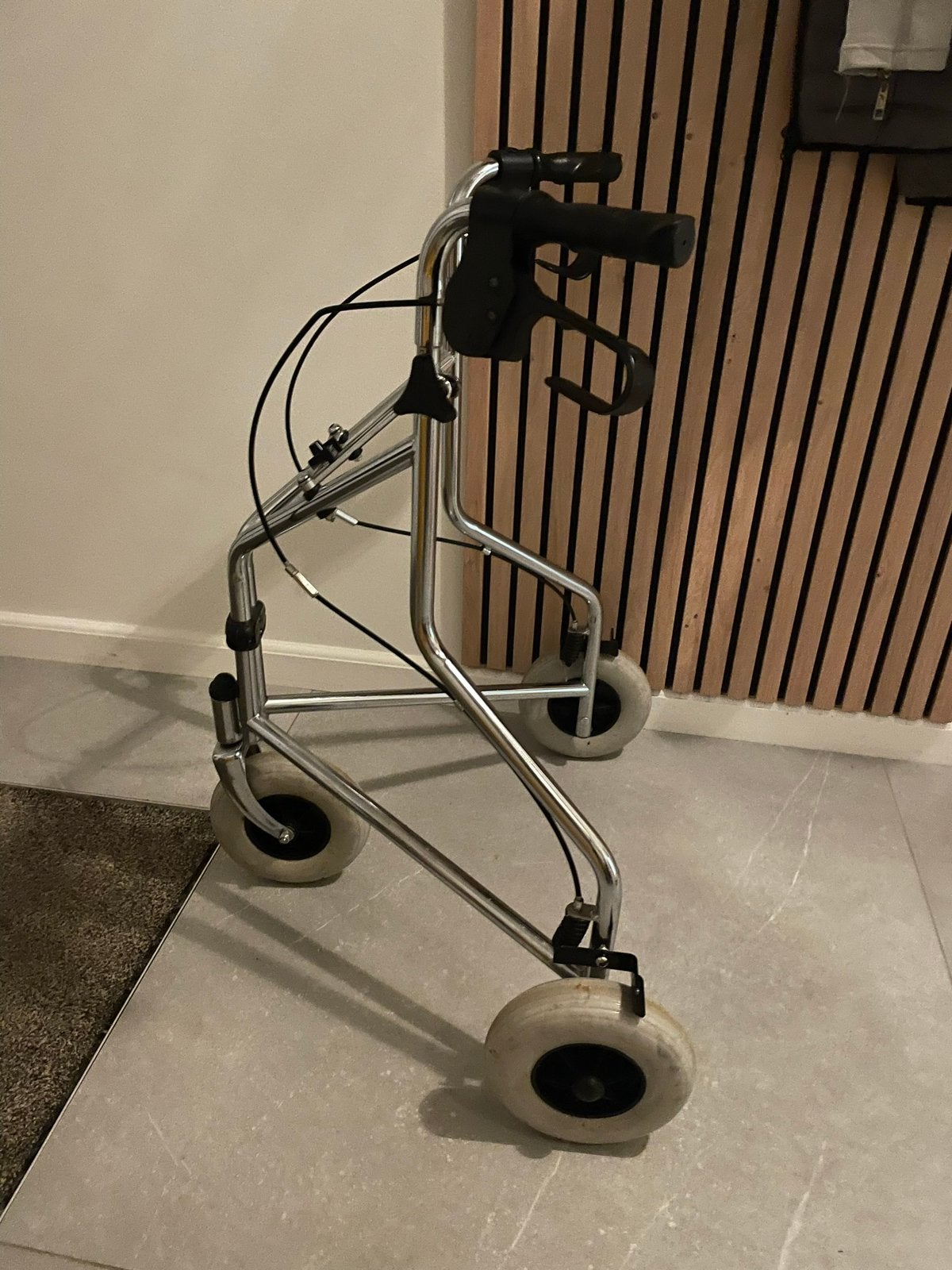 Rollator, Ophalen of Verzenden, Zo goed als nieuw
