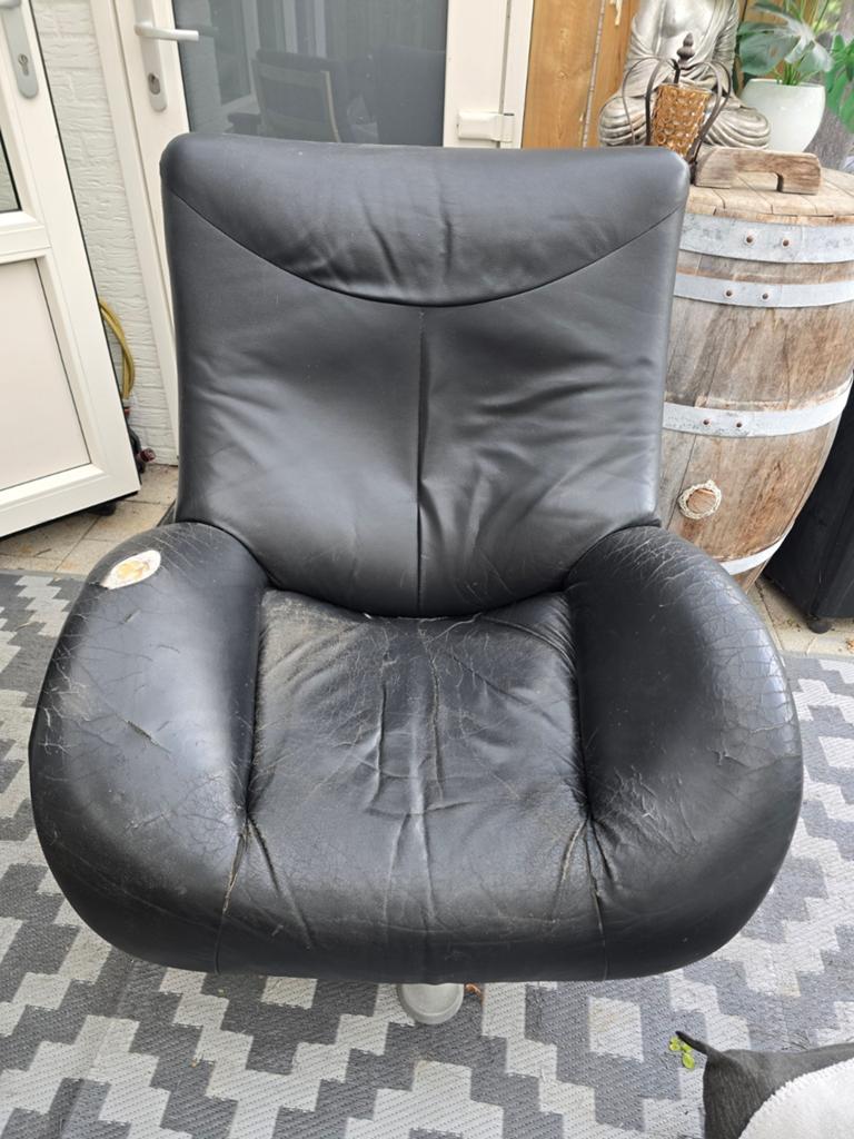 Leolux draaistoel met ligstand functie, Huis en Inrichting, Fauteuils, Gebruikt, Leer, 75 tot 100 cm, Minder dan 75 cm, Ophalen