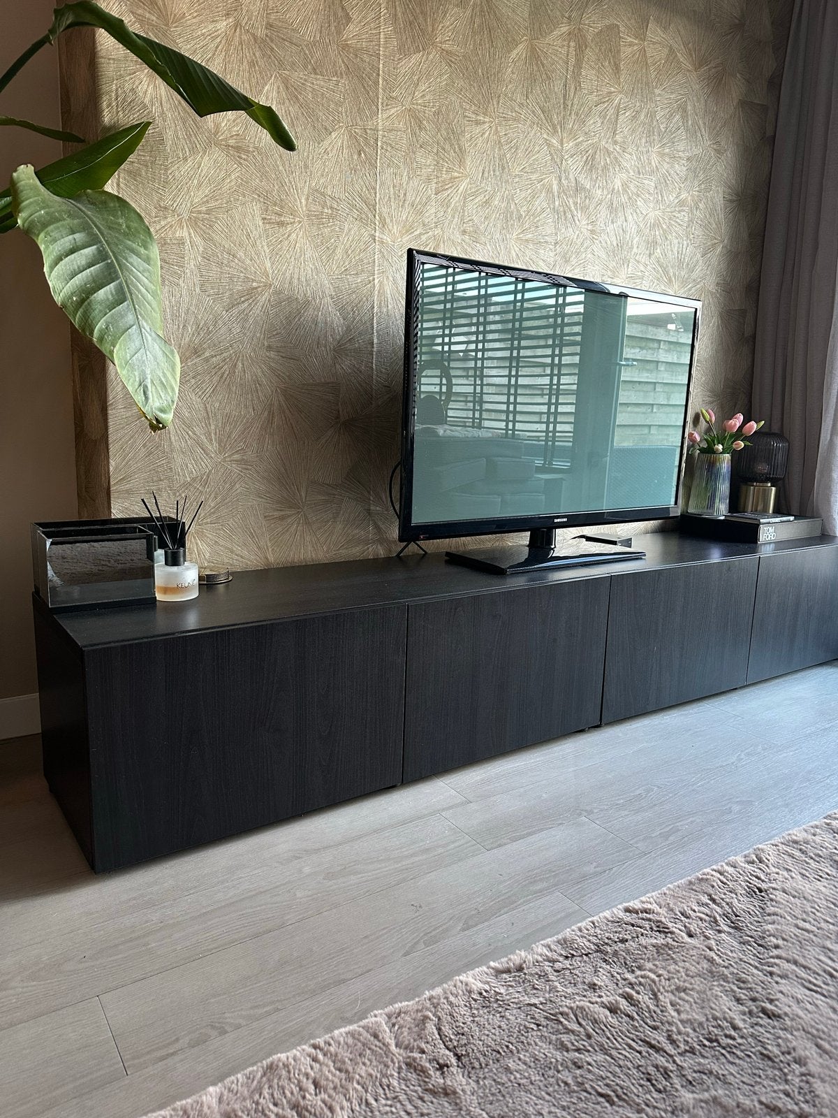 IKEA TV meubel met 2 kasten en deurtjes (gebruikt), Ophalen, Gebruikt, 200 cm of meer, Minder dan 100 cm